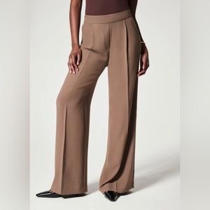Carefree Crepe Pleated Trouser